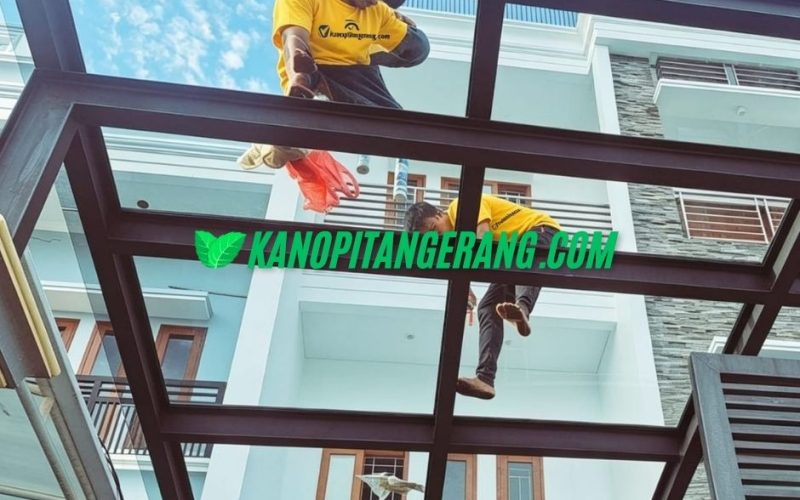 Kanopi Kaca Rangka UNP